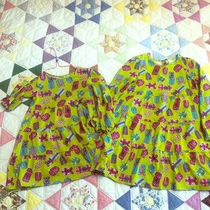 4T Girls JKhaki knit Christmas dress ( just 1)